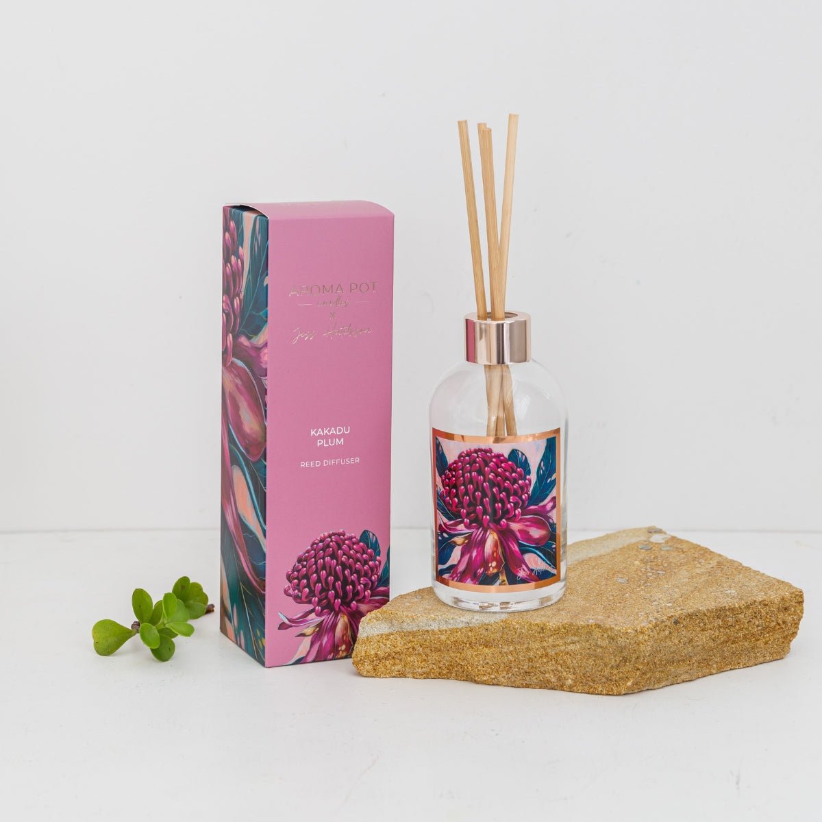 50+Hrs Soy Candle & 200ml Reed Diffuser - Kakadu Plum - Oldboy&
