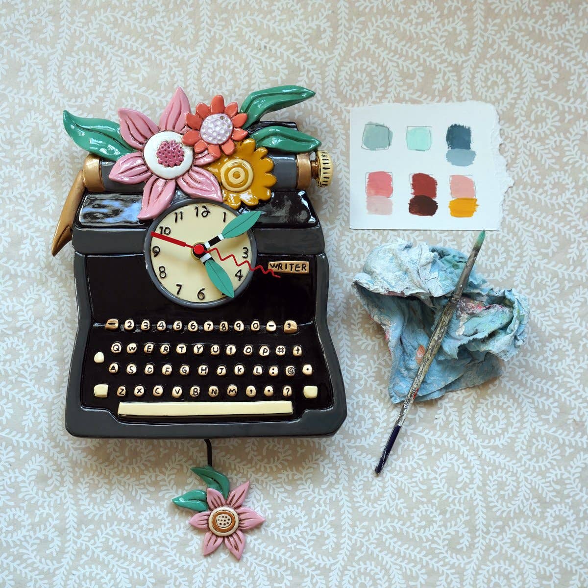 "Black Vintage Writer" Clock | Unique Hand - Painted Clock With Pendulum - Oldboy&