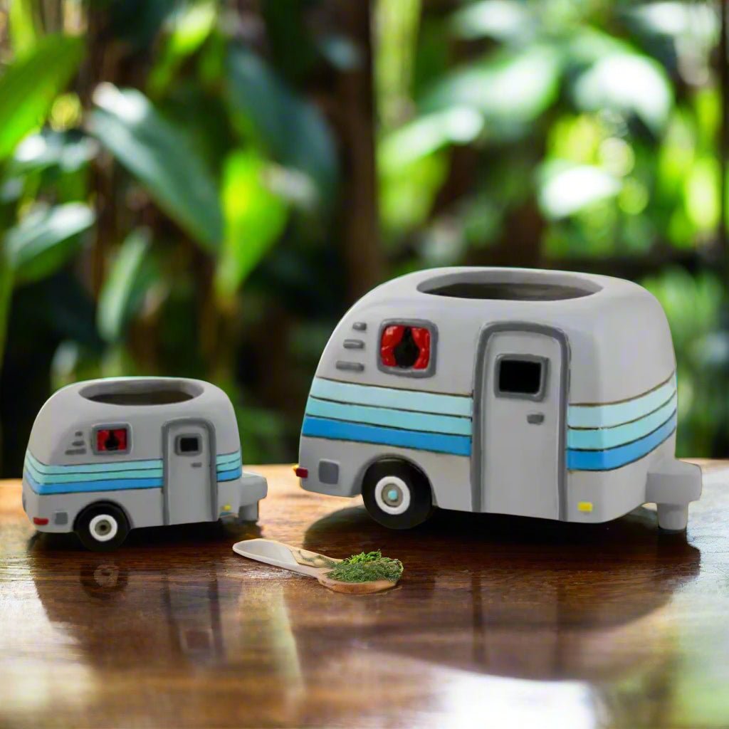Camper Life Planter - Polyresin Retro Pot - Oldboy&
