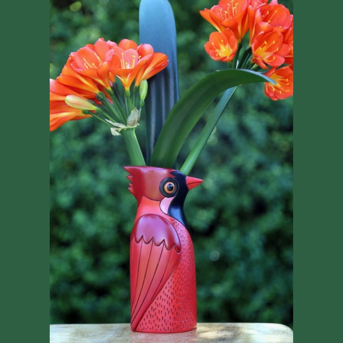 Cardinal Watering Can & Vase - Handcrafted Polyresin Décor - Oldboy&