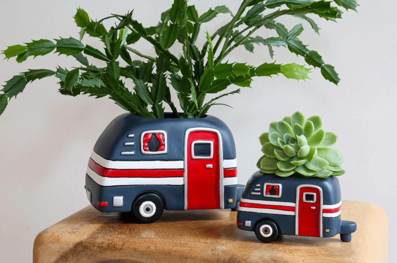 Happy Camper Planter - Polyresin Retro Pot - Oldboy&