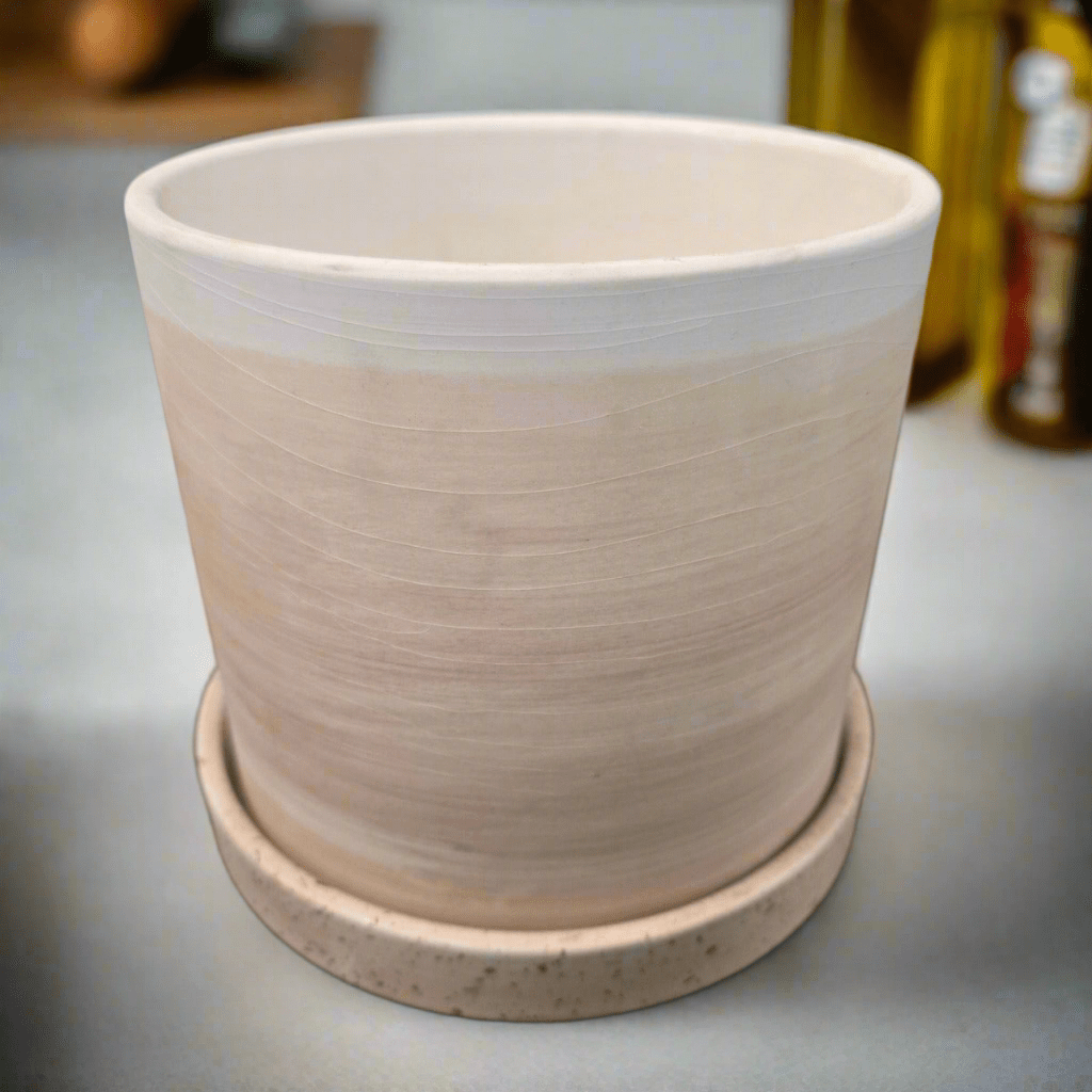Natural Beige Ceramic Planter with Drainage Plate – 15.5 cm - Oldboy&