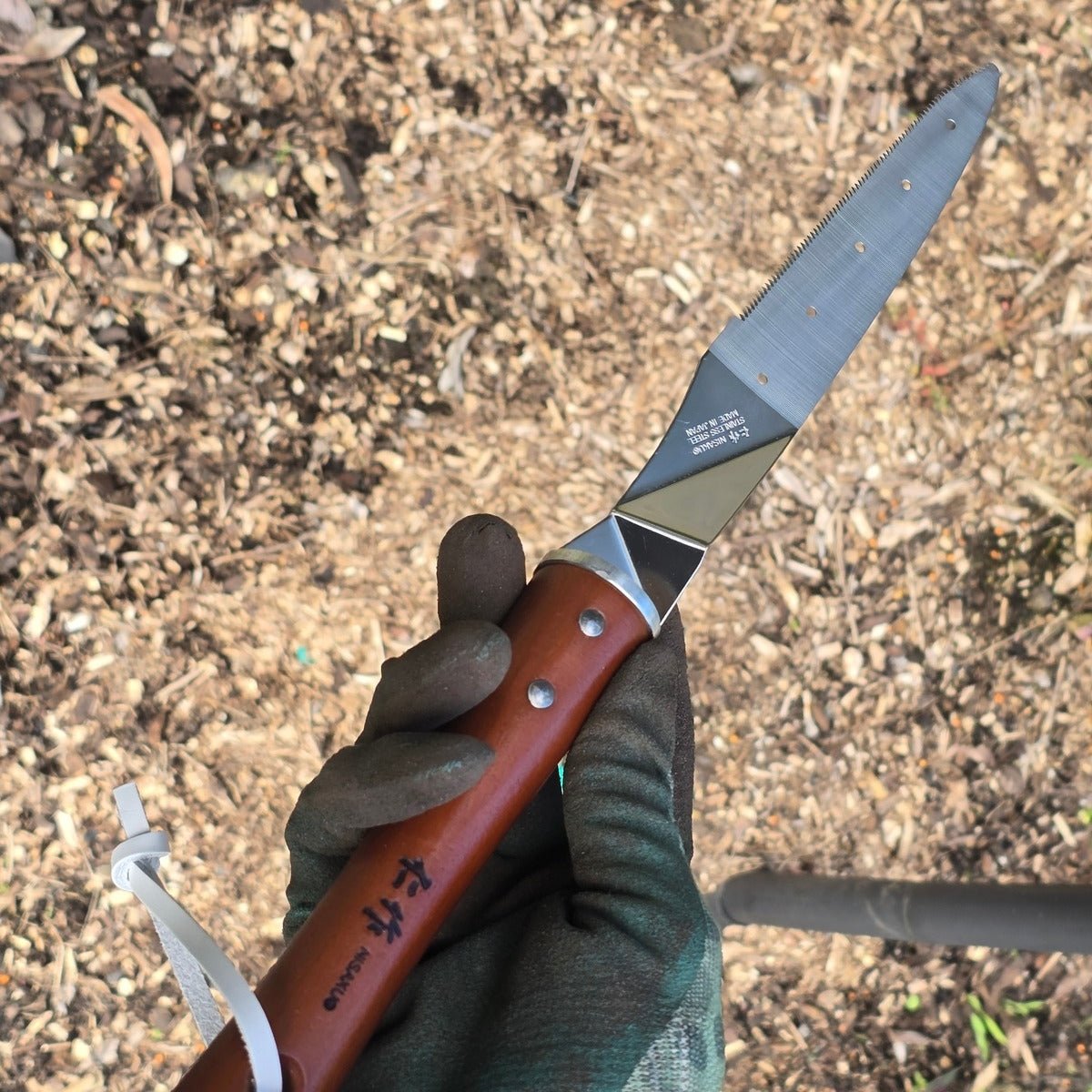 Nisaku 1201 Repotting Knife – Japanese Stainless Steel Garden Tool - Oldboy&