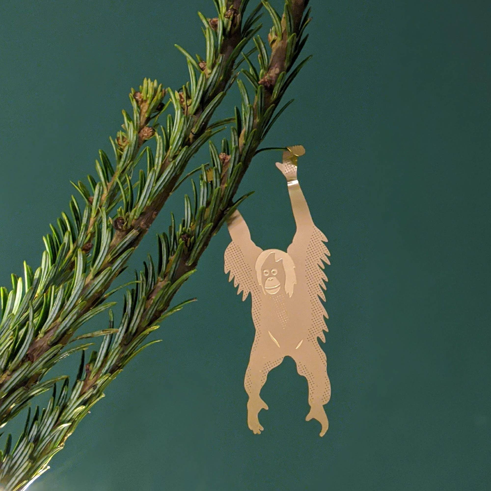 Plant Animal – Orangutan Brass Plant Hugger Pal - Oldboy&
