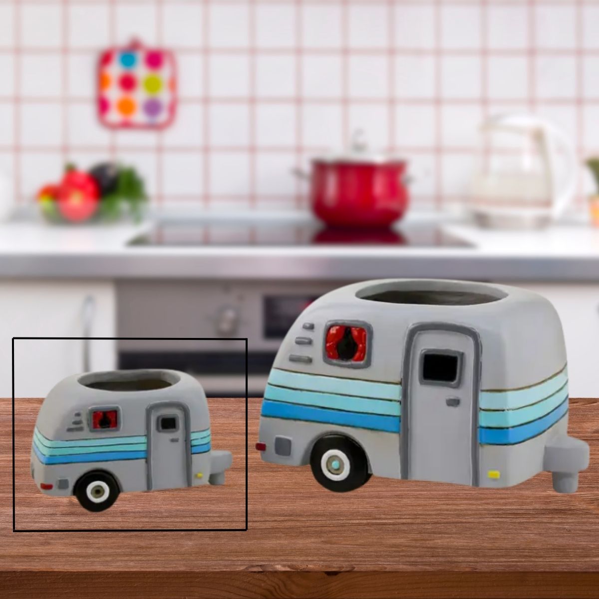 Camper Life Planter - Polyresin Retro Pot