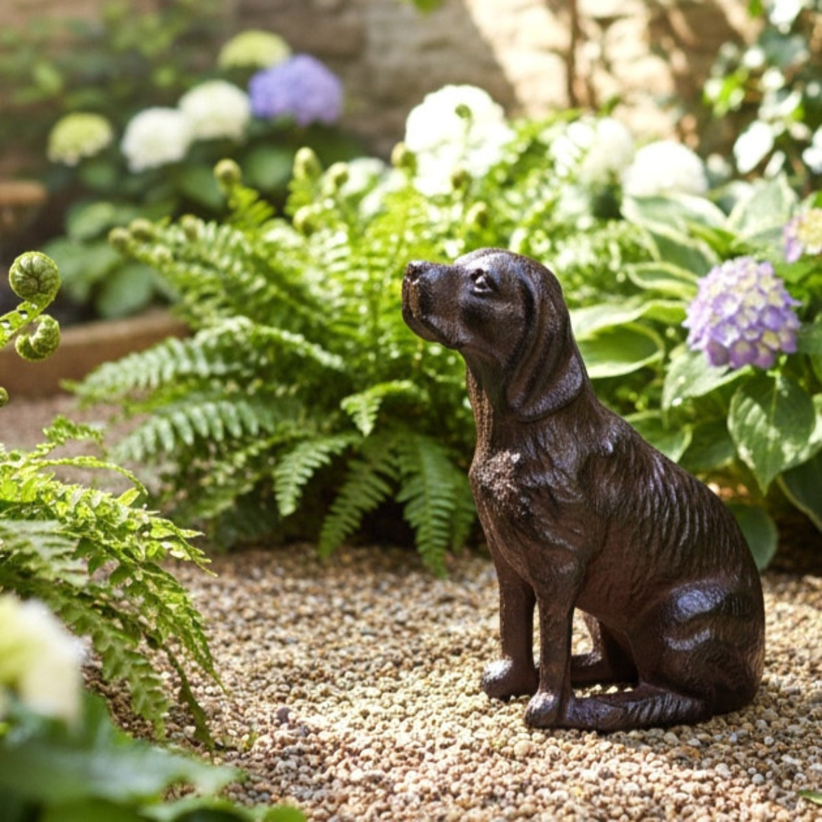 Cast Iron Sitting Dog Ornament 15.8cm | Labrador-Style Rustic Décor