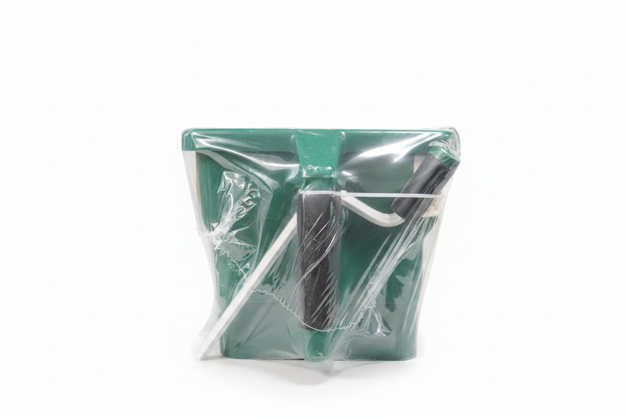 AIFA Hand Held Spreader with Strap GWA7901 | Adjustable Fertiliser &amp; Seed Spreader - Oldboy&