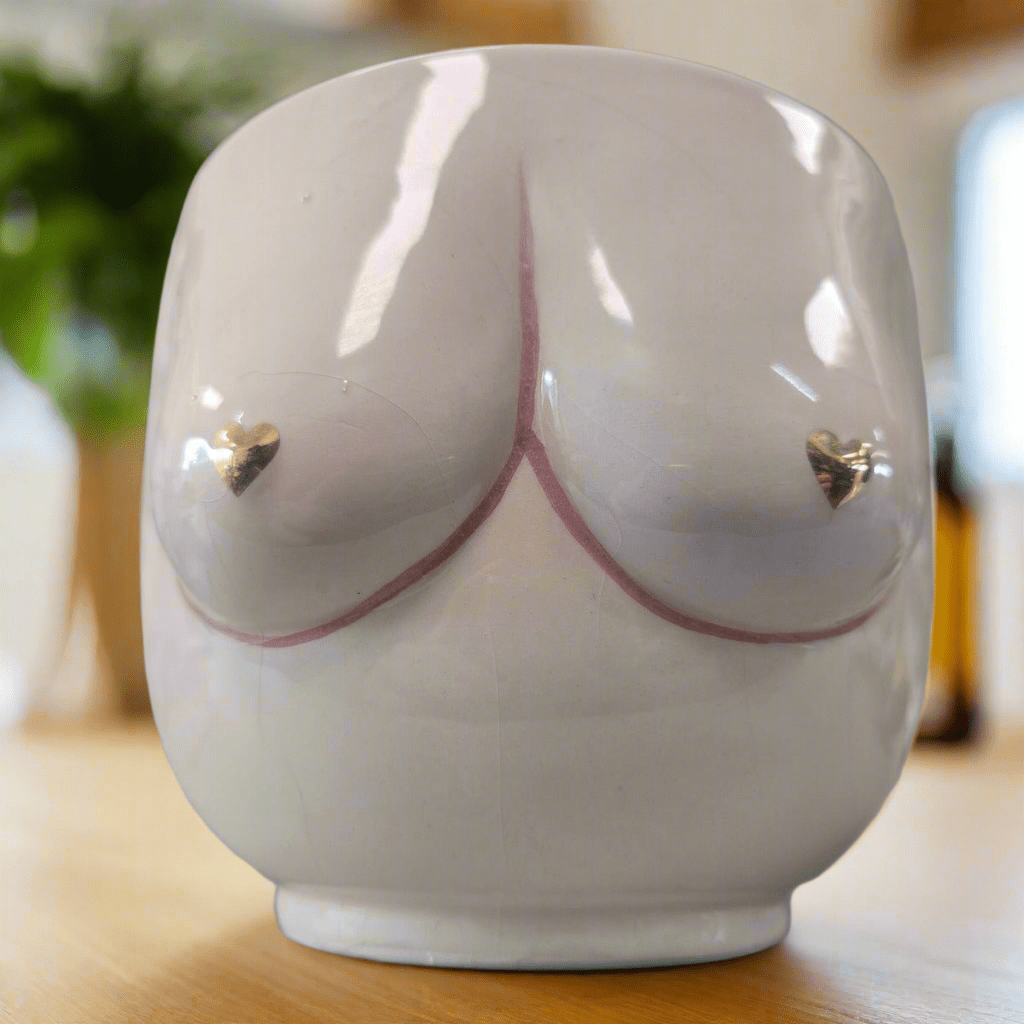 Boobie Pot Planter – Glazed Ceramic with Gold Heart Nipples &amp; Drain Hole - Oldboy&