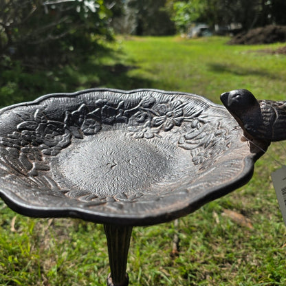 Bronze Robin Cast Iron Birdbath 50cm | SW0046 - Oldboy&
