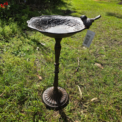 Bronze Robin Cast Iron Birdbath 50cm | SW0046 - Oldboy&