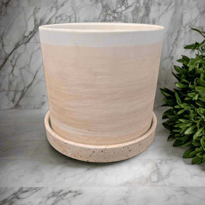 Natural Beige Ceramic Planter with Drainage Plate – 15.5 cm - Oldboy&