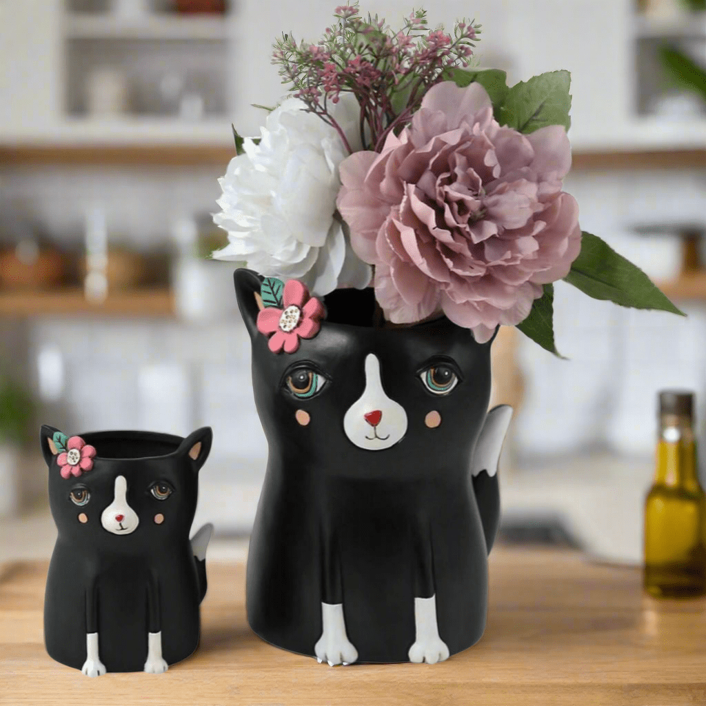 Pretty Kitty Planter - Black | Hand - Painted Polyresin Cat Planter with Drainage - Oldboy&