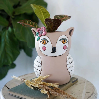 Sweet Owl Planter – Hand‑Painted Polyresin Cat/Owl Planter with Drainage - Oldboy&